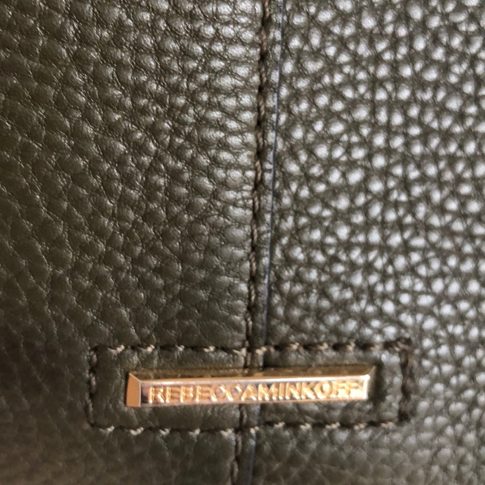 Purse - Picture 3 of 4